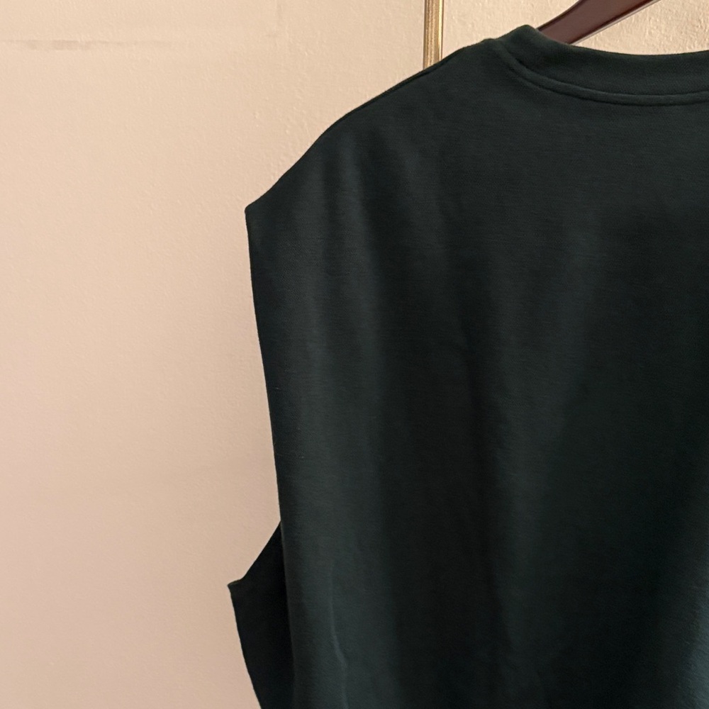 🌿 NWOT 🌿 SLEEVELESS SWEATSHIRT 🌿 ZARA 🌿 GREEN 🌿 MED 🌿 - Picture 13 of 14
